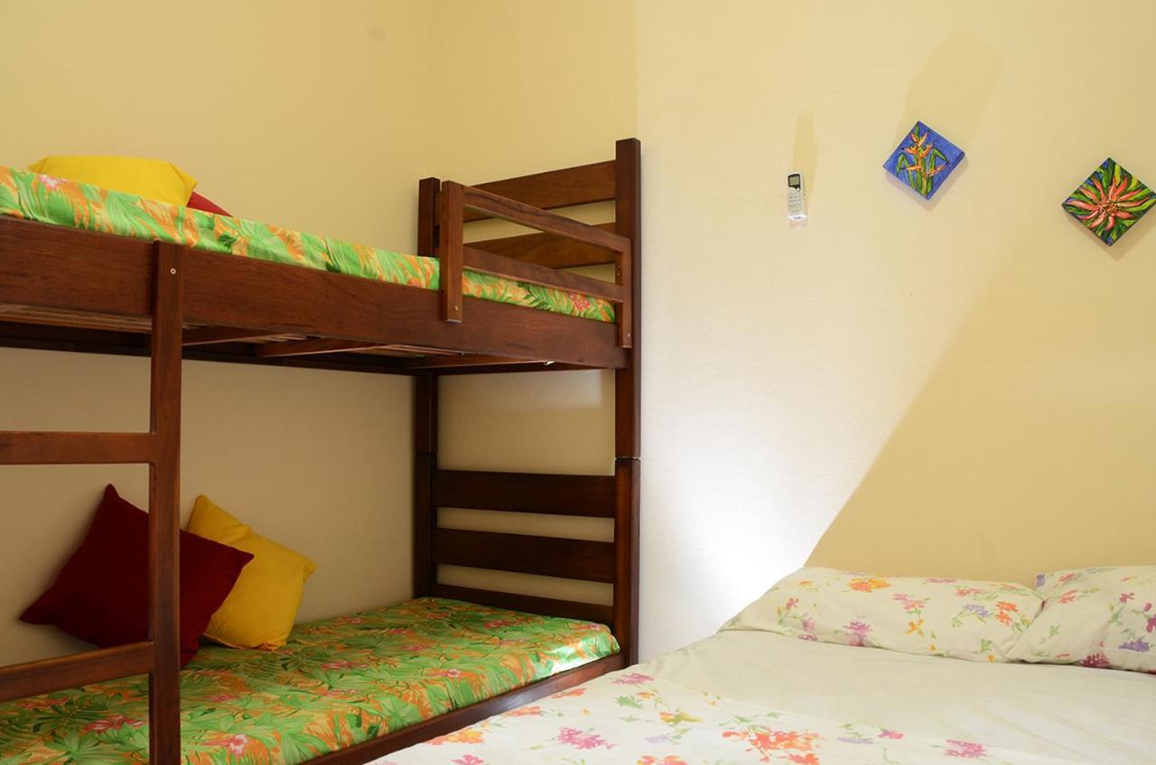 Trindade Hospeda - Casinha Praia Ranchos Villa Esterno foto